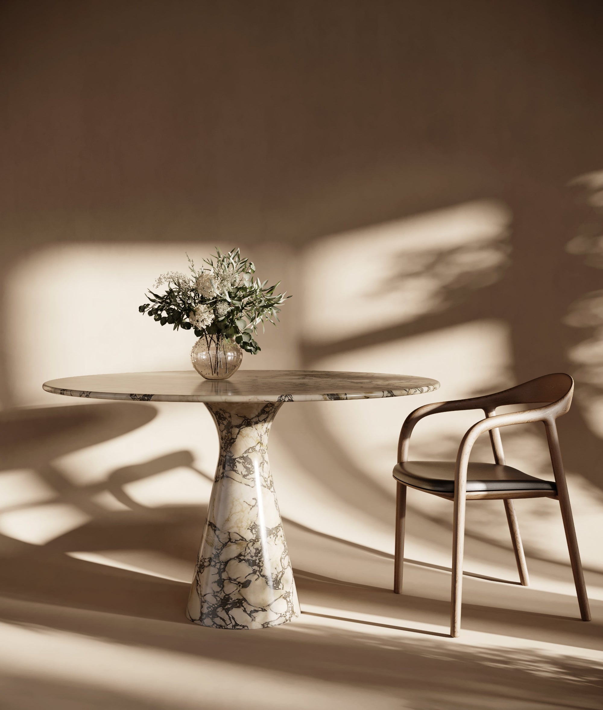 Calacatta Viola Marble Round Dining Table - Curved Leg